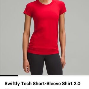 Lululemon T-Shirt